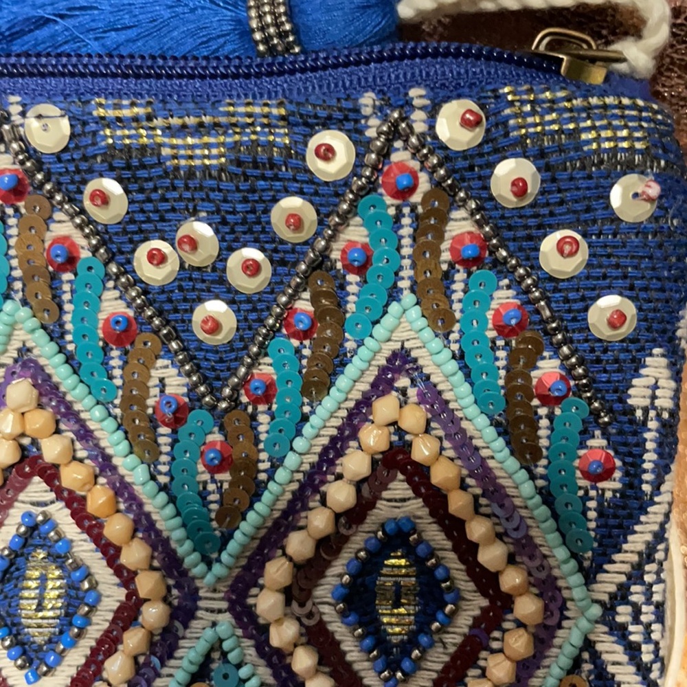 Amber rose cute hippy pouch clutch - Picture 4 of 4